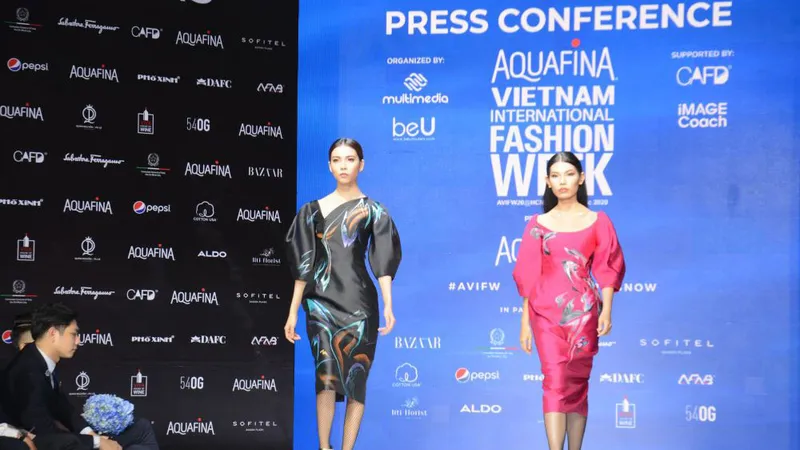 Các thiết kế thời trang Việt ngày càng khẳng định vị thế trên sàn thời trang thế giới