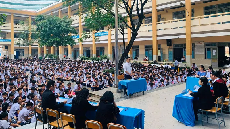 Một phiên tòa giả định về phòng chống bạo lực, xâm hại trẻ em tổ chức tại TP Thủ Đức