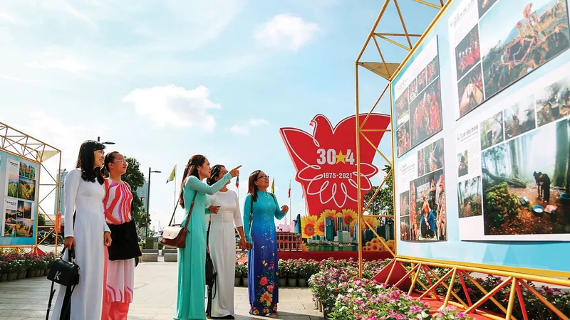 Khai mạc triển lãm "Tự hào một dải biên cương"