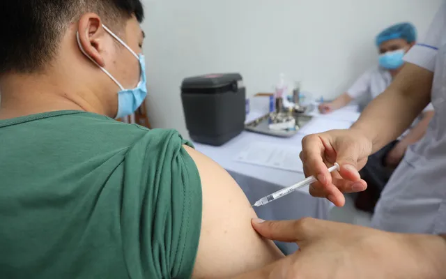 Tuyển người tình nguyện tham gia nghiên cứu giai đoạn 1 vaccine ARCT-154