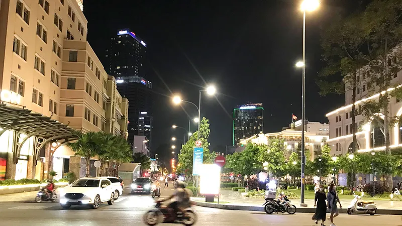 Đường Lê Lợi dần sôi động trở lại