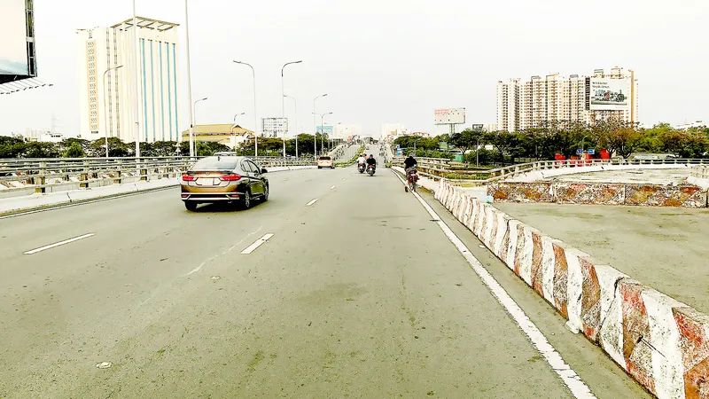 Nút giao kết nối đường Võ Văn Kiệt vào đường cao tốc TPHCM - Trung Lương