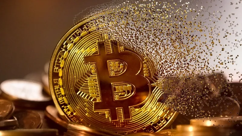BoE kêu gọi siết chặt quản lý tiền số