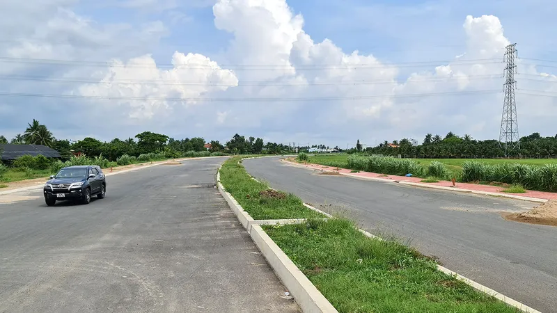 Đường Vành đai TP Tân An đang được xây dựng