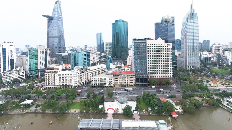 Bến Bạch Đằng là một trong nhiều bến sông đang được khai thác du lịch. Ảnh: HOÀNG HÙNG
