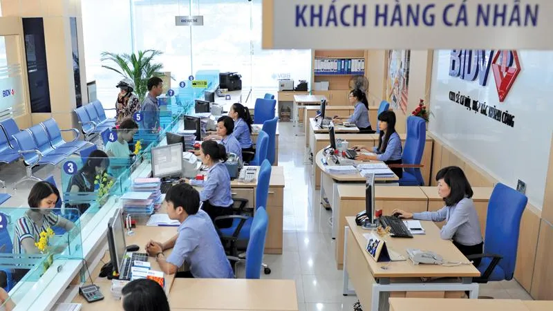  Ngân hàng cổ phần nhà nước đầu tiên tăng lãi suất tiền gửi