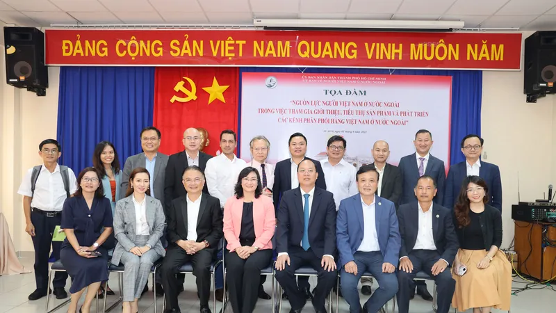 Đẩy mạnh đưa hàng nội ra thị trường ngoại