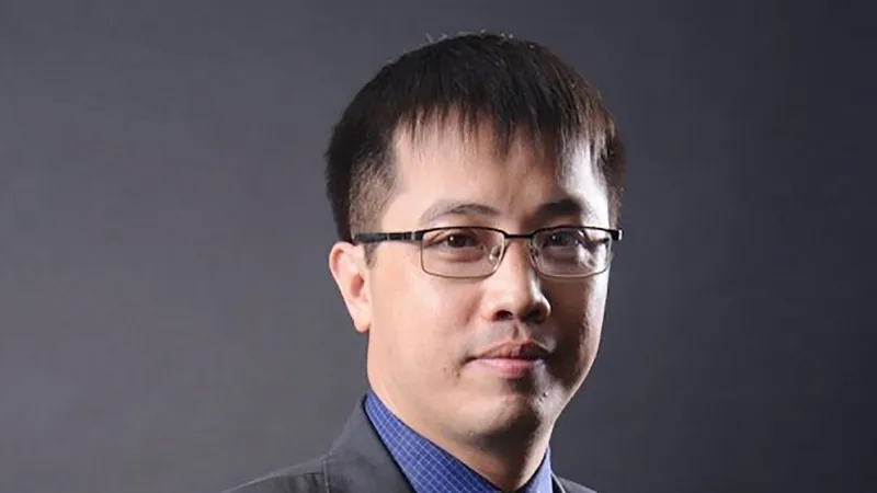 Ông Đậu Anh Tuấn, Phó Tổng Thư ký, Trưởng Ban Pháp chế Liên đoàn Thương mại và Công nghiệp Việt Nam