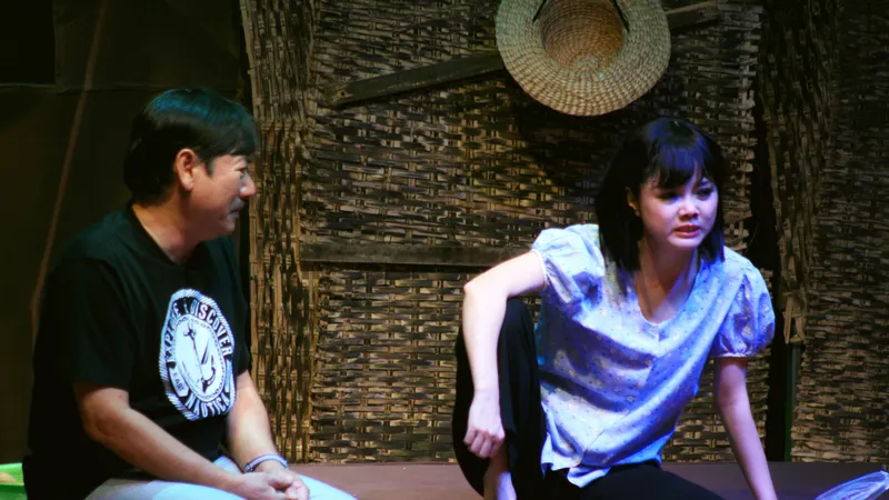 Cảnh trong một vở diễn tại sân khấu xã hội hóa Hoàng Thái Thanh