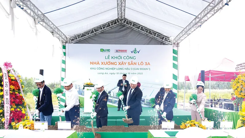 Khởi công xây dựng nhà xưởng xây sẵn thế hệ mới tại KCN Long Hậu 3