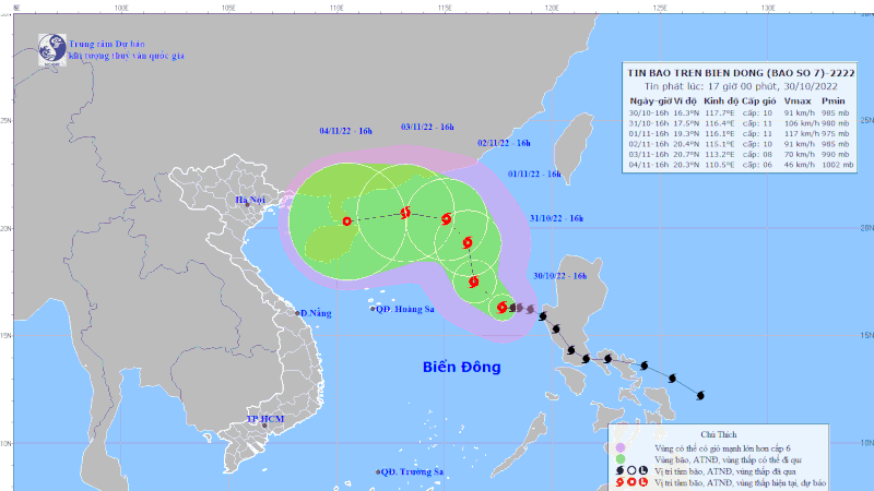 Tâm bão số 7 trên vùng biển phía Đông khu vực Bắc Biển Đông. Ảnh: NCHMF