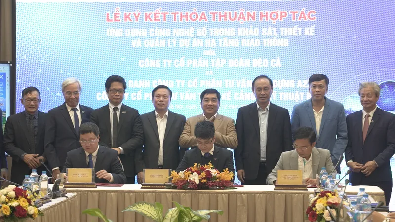Ký kết triển khai mô hình chuyển đổi số trong quá trình thực hiện một số đoạn tuyến của tuyến cao tốc Bắc - Nam