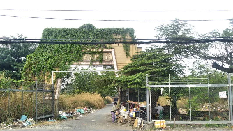 Tiến độ di dời, giải tỏa mặt bằng khu Nghĩa trang Bình Hưng Hòa còn chậm