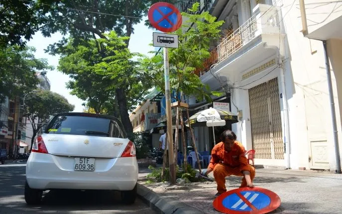 TPHCM: Cấm dừng, đậu xe trên nhiều tuyến đường ở quận 5 