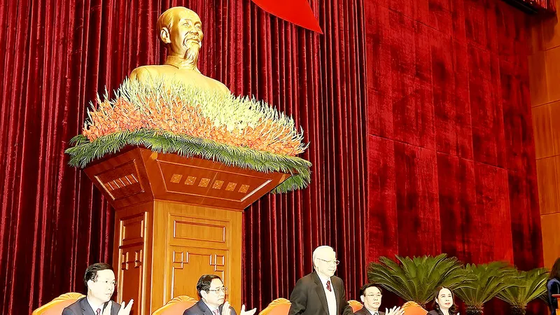 Tổng Bí thư Nguyễn Phú Trọng, Thủ tướng Phạm Minh Chính, Chủ tịch Quốc hội Vương Đình Huệ, Thường trực Ban Bí thư Võ Văn Thưởng và Quyền Chủ tịch nước Võ Thị Ánh Xuân chủ trì hội nghị gặp mặt. Ảnh: TTXVN