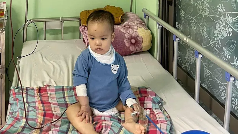 Bé Mai Xuân Hiếu