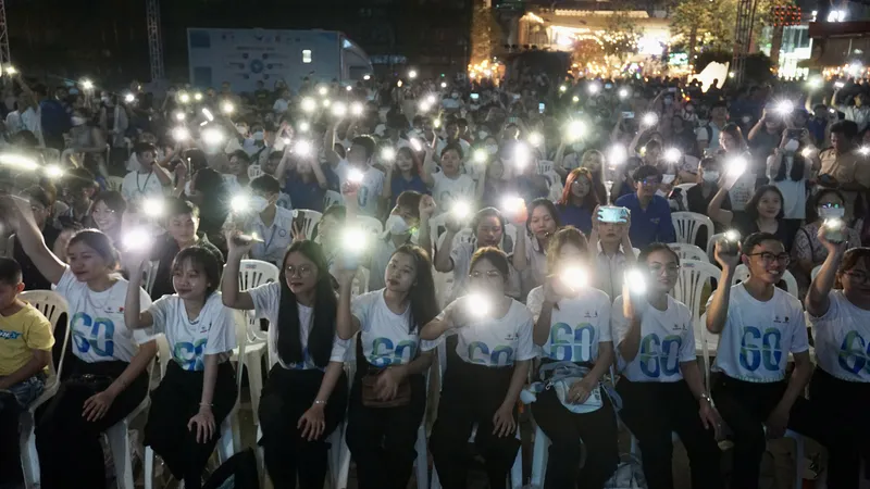 Tắt đèn hưởng ứng Chiến dịch Giờ Trái đất 2023