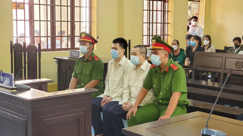 Các bị cáo tại tòa