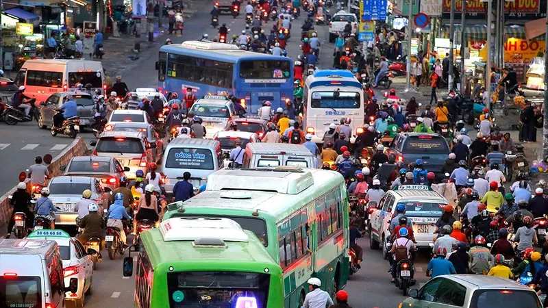Diện tích đường khó có thể tăng kịp với sự gia tăng của các phương tiện giao thông