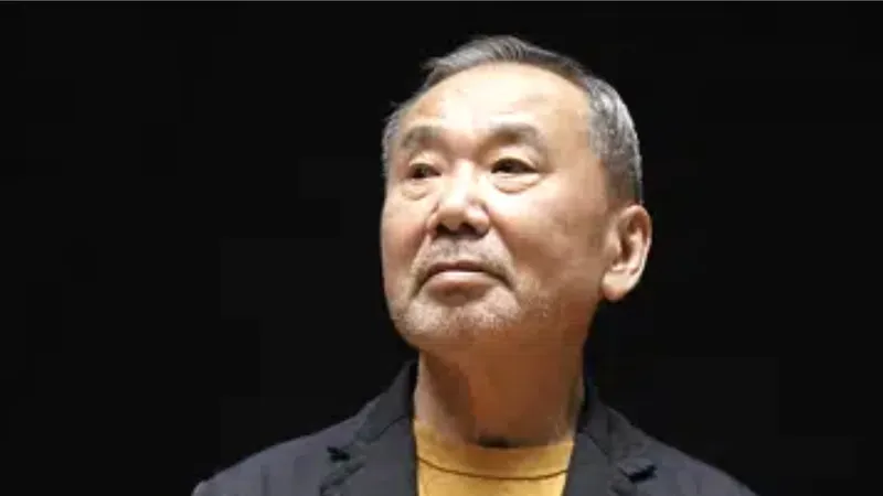 Nhà văn Murakami giành giải văn học Tây Ban Nha