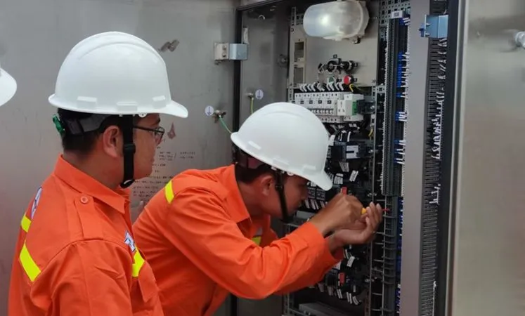 EVN tạm đình chỉ Giám đốc Trung tâm Điều độ điện quốc gia