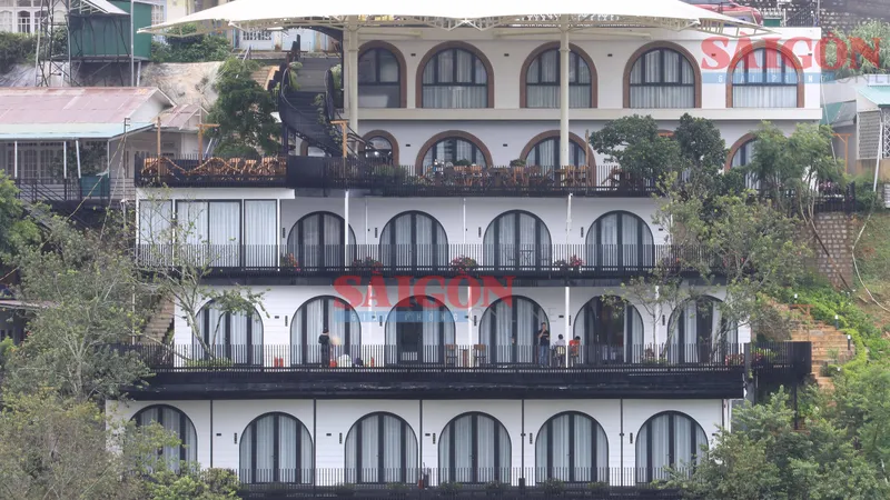 Tổ hợp công trình không phép sai phạm 3.400m2. Ảnh: ĐOÀN KIÊN