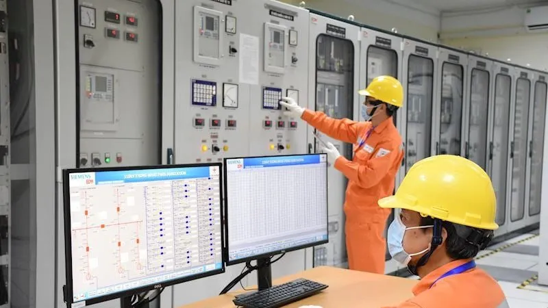 Đảm bảo đủ điện cho lễ Giáng sinh và Tết Dương lịch