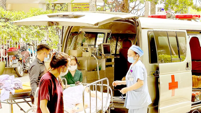 Loạn giá vận chuyển cấp cứu