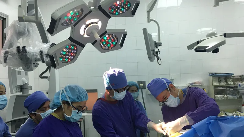 Ứng dụng theo dõi điện sinh lý trong phẫu thuật thần kinh