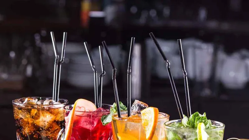 Ứng dụng dạy tự pha chế cocktail