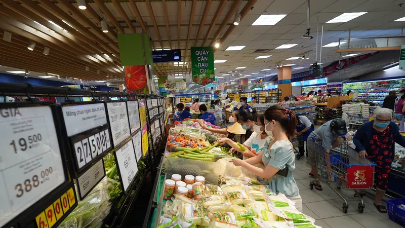Giúp người dân tiếp cận hàng hóa giá tốt