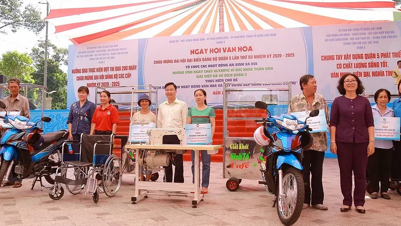 Nắm bắt tâm tư, chăm lo đồng bào dân tộc thiểu số