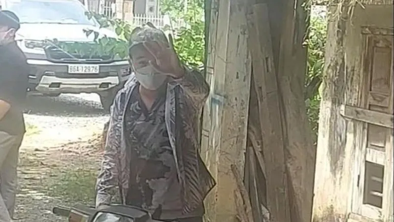 Nghi can đánh trọng thương thầy phó hiệu trưởng đã ra trình diện 