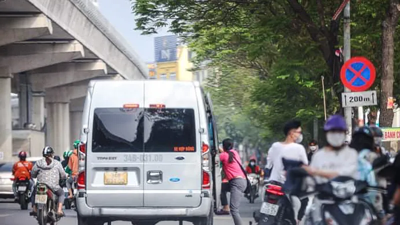 Chưa có giải pháp hữu hiệu quản lý xe hợp đồng trá hình xe khách