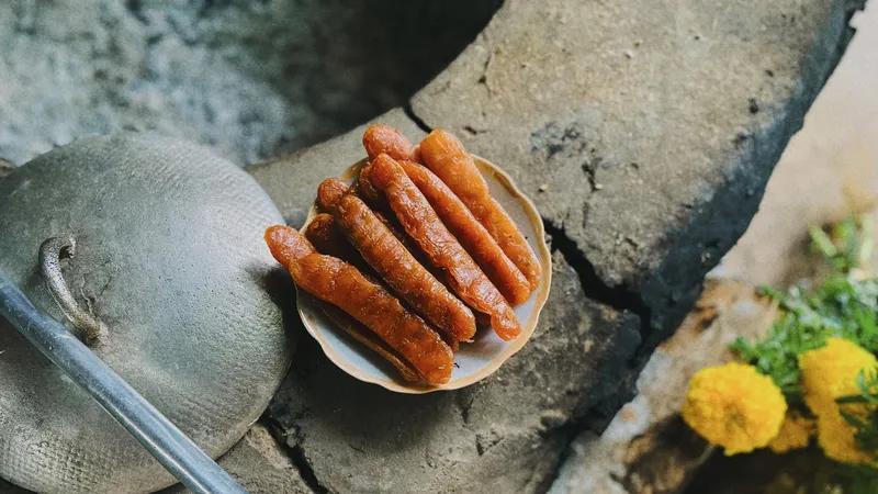 Nhìn mứt me nhớ những ngày tíu tít bên mẹ