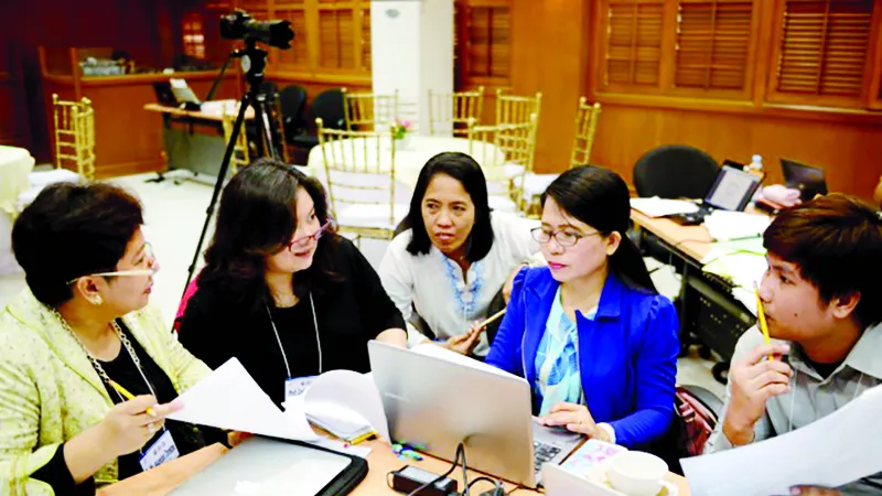 Một lớp bồi dưỡng kỹ năng dành cho giáo viên ở Bangkok, Thái Lan do UNESCO tài trợ