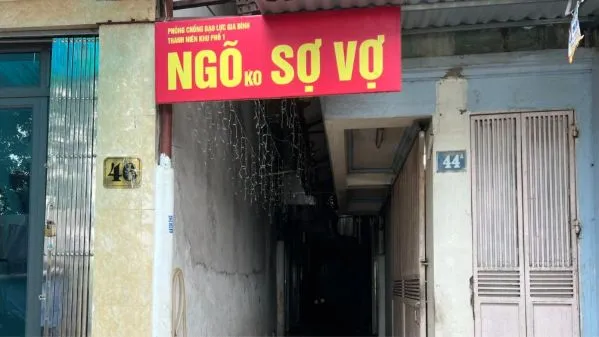 Sự thật về “Ngõ không sợ vợ” gây xôn xao ở Hà Nội
