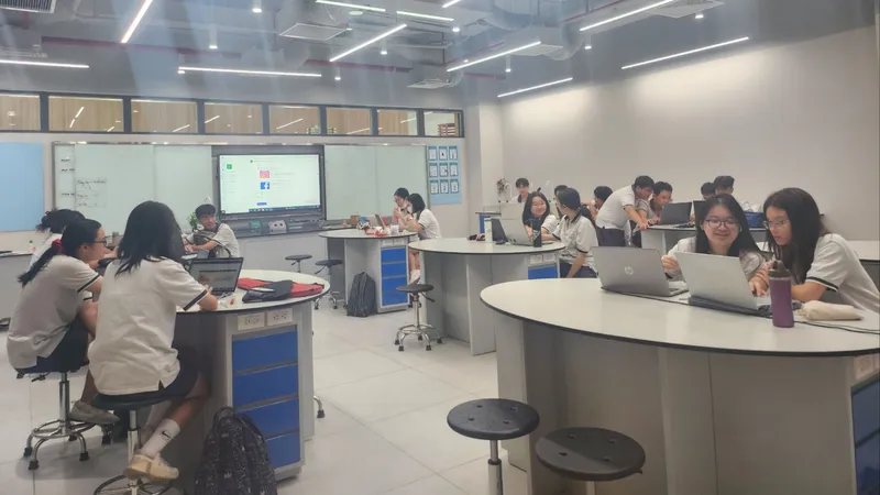 TPHCM: Trường học chia sẻ kinh nghiệm xây dựng phòng thí nghiệm hiện đại để thực hiện Đề án giáo dục thông minh