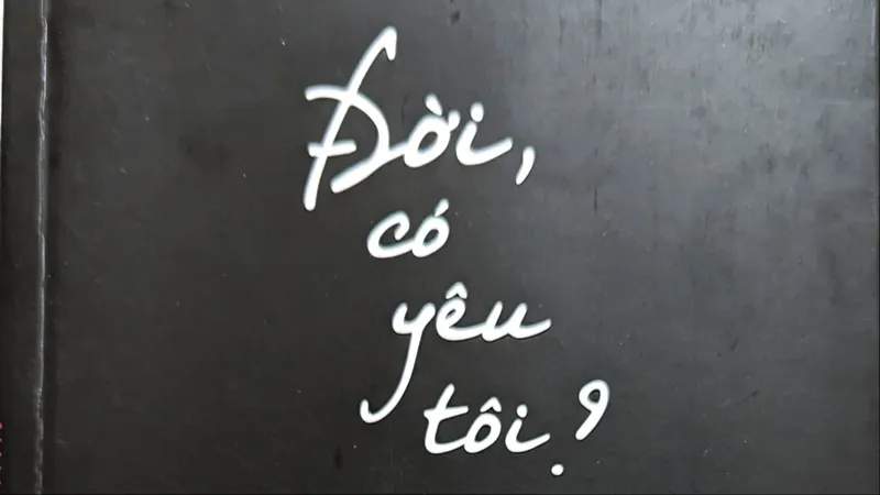 Bìa tự truyện "Đời có yêu tôi" của nhà báp Lưu Đình Triều