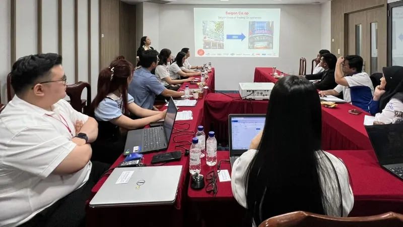 Saigon Co.op tiếp đoàn đại biểu Liên đoàn HTX Malaysia Angkasa
