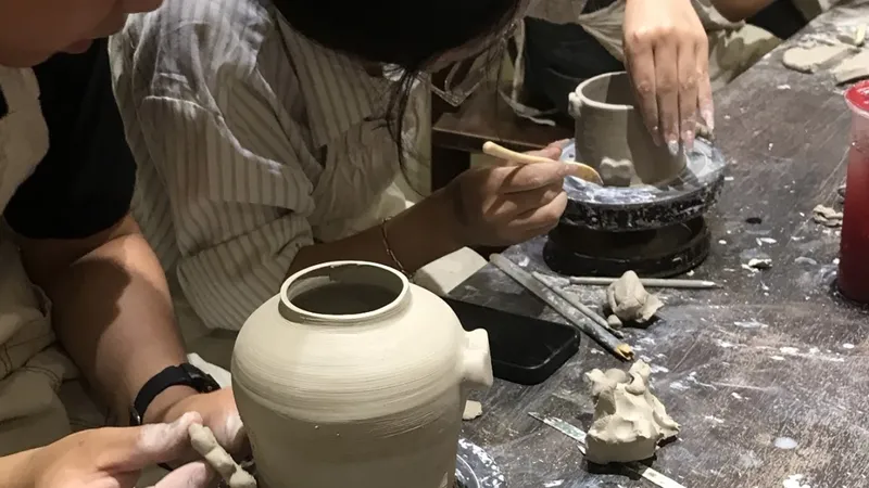 Lạm dụng “chữa lành”, đừng hời hợt với tâm hồn mình