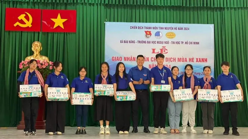 Tây Ninh: 350 sinh viên tham gia chiến dịch tình nguyện Mùa hè xanh