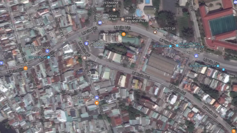 Hạn chế xây dựng kho bãi tại quận 9