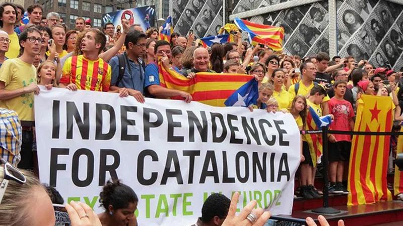 Tây Ban Nha siết chặt chi tiêu của vùng Catalonia