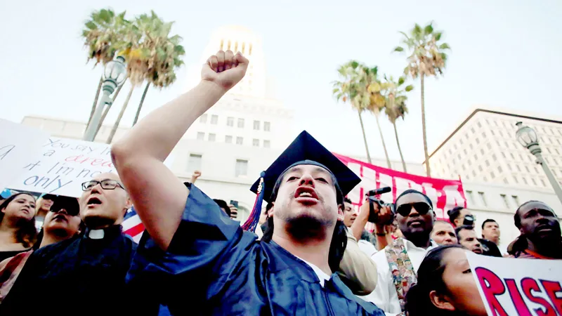Sinh viên xuống đường phản đối chấm dứt DACA ở thành phố Los Angeles