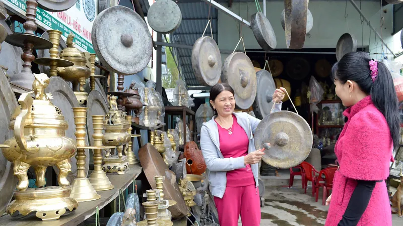 Đồ thờ vào xuân