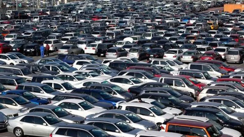 Thí điểm nộp phí trước bạ qua mạng với ô tô, xe máy