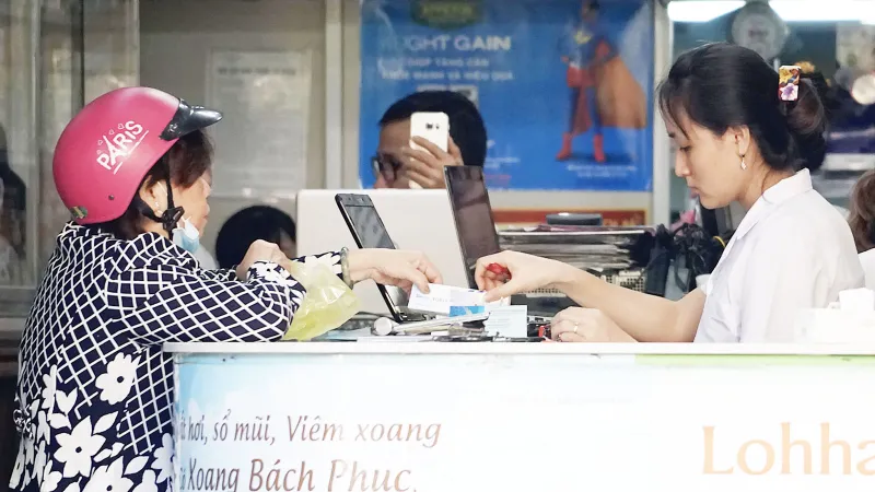 Quy định mới trong ghi đơn thuốc cho trẻ dưới 6 tuổi: Vẽ rắn thêm chân