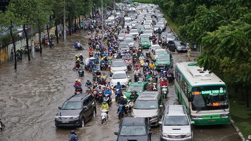 Ngập nước là một trong những vấn đề khiến người dân rất bức xúc