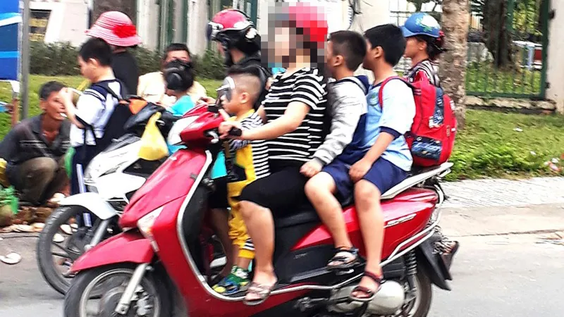 Làm gương